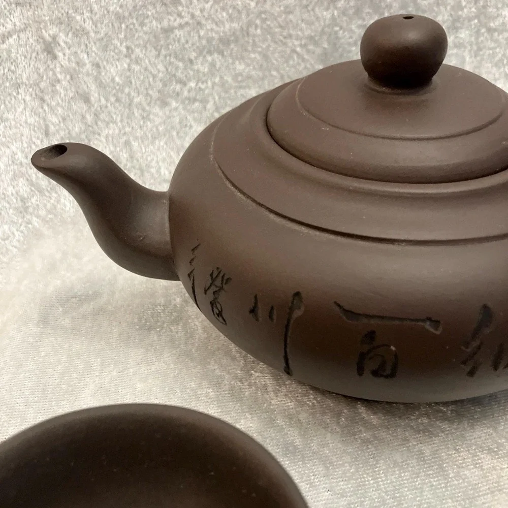 Fang Caiping hand carved